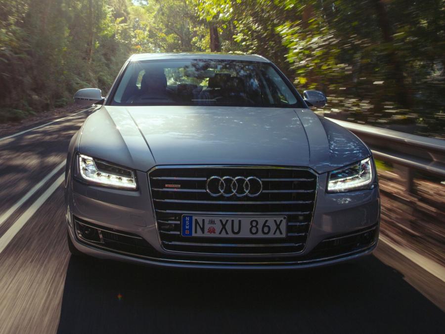  Audi A8 3.0 TDI Quattro (D4) 2014 года  (AU) (фото 22 из 22)
